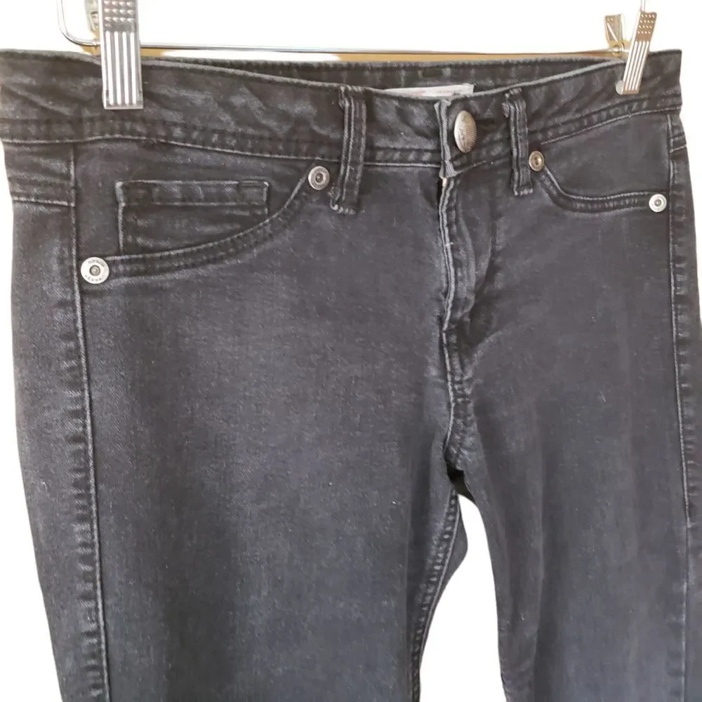 No Boundaries Stretch Denim Cropped Jeans 22" Inseam 5 Pocket - Picture 3 of 8